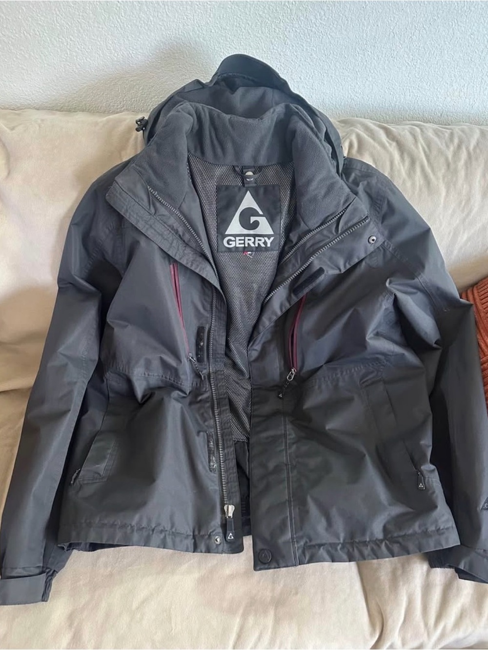 Gerry Weber Women's Dark Gray Hooded Ski & Snow Jacket with Maroon Accents